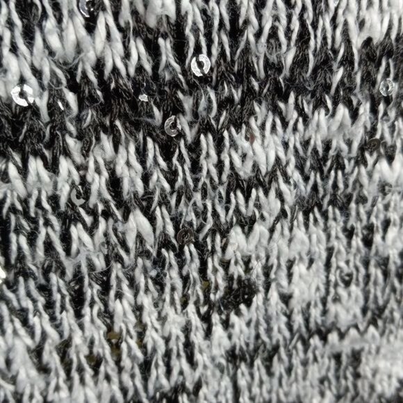 Rock & Republic Size XL Womens Sweater Black White Knit Sequins Hi-Lo Hemline - Picture 8 of 10